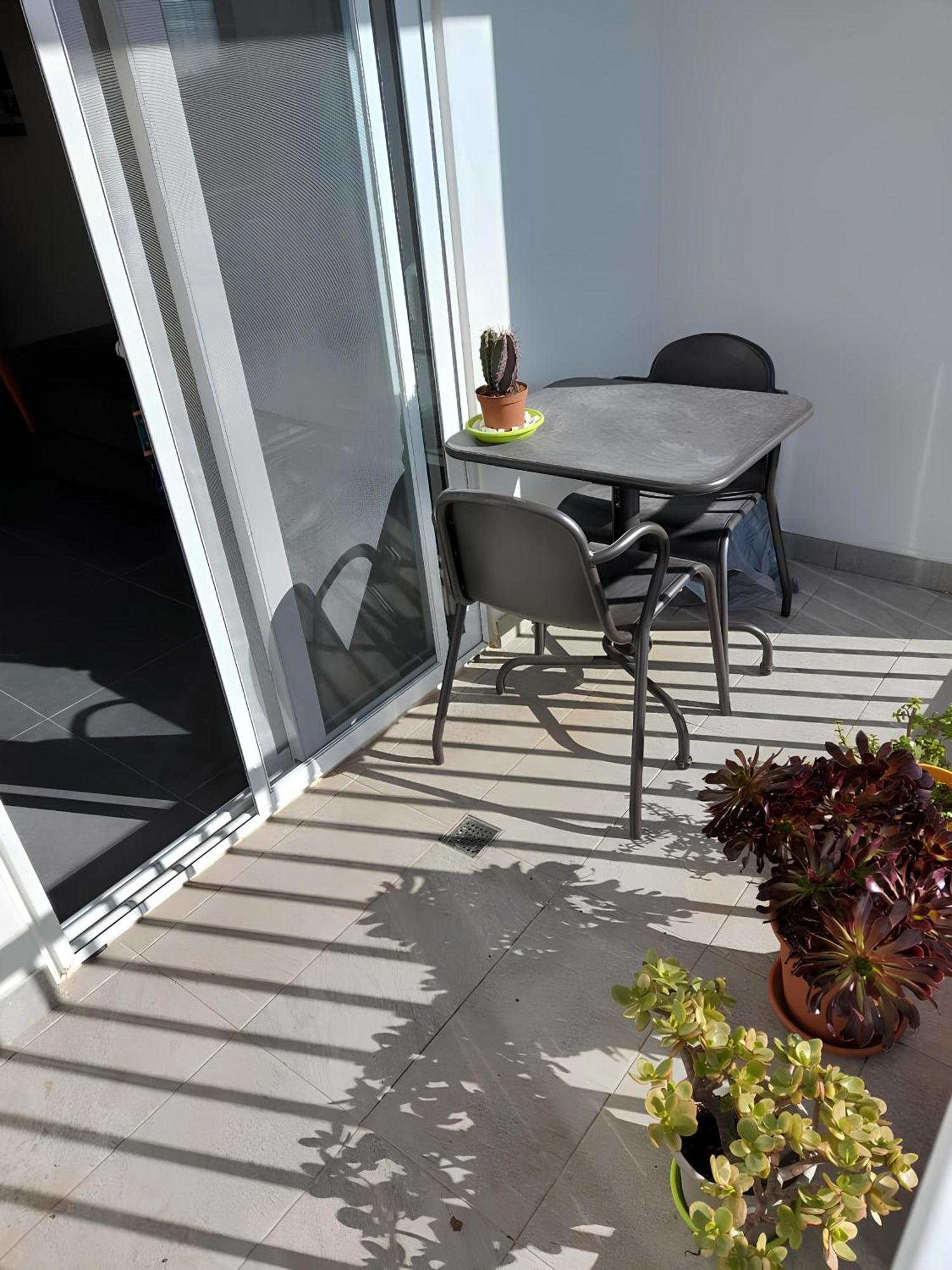 Elise Apartments グジラ エクステリア 写真
